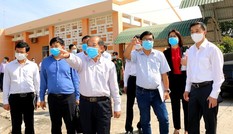 Thứ trưởng Bộ Y tế kiểm tra công tác phòng chống dịch tại Đồng Tháp