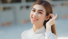 Nụ cười 'tỏa nắng' của nữ sinh viên đất Tây Đô