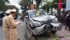 Kiểm tra nồng độ cồn tài xế sau tai nạn: Khi y tế nói có, công an bảo không