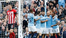 VIDEO: Sterling tỏa sáng, Man City ‘đánh tennis’ trước Southampton