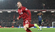VIDEO: Shaqiri lập cú đúp, Liverpool ‘chôn vùi’ M.U
