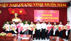Cần Thơ công bố nhiều quyết định về công tác cán bộ