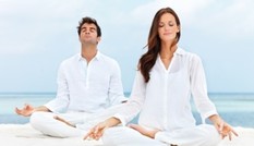 Tập yoga giúp cai thuốc lá dễ hơn