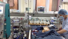 BV Nhi TƯ: Ca hội chẩn lúc 4 giờ sáng đưa bé trai Hàn Quốc từ cõi chết trở về