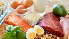 Bác sĩ chuyên khoa nói về việc 'bệnh nhân ung thư ăn đồ bổ sẽ nhanh chết'