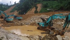 Cận cảnh ‘công trường đặc biệt’ tại Rào Trăng 3 - nơi phát hiện thi thể vùi dưới sông suối
