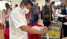 'Thù lao' 60 triệu nửa giờ 'bồi bàn' của ông Đoàn Ngọc Hải dành xây nhà cho người nghèo