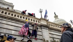 THẾ GIỚI 24H: Người ủng hộ ông Trump tấn công, Quốc hội Mỹ phong tỏa