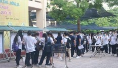 Hình ảnh teen Hà Nội trong ngày đầu tiên của kỳ thi tốt nghiệp THPT Quốc gia 2020