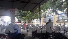 Chủ tịch tỉnh Bắc Giang chỉ đạo kiểm tra việc trông xe thu tiền trái quy định