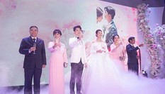 Đám cưới Á hậu Thúy Vân: Những khoảnh khắc đẹp của đôi trai tài gái sắc
