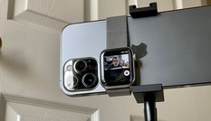 Góc giờ mới biết: Dùng Apple Watch làm màn hình live view cho iPhone quay vlog cực tiện