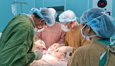 Hi hữu:Thanh niên 20 tuổi 'gãy súng' sau tai nạn giao thông