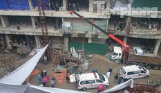 Người nhà khóc ngất bên thi thể nạn nhân vụ rơi vận thăng