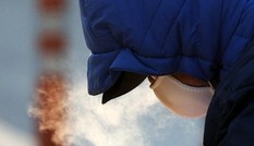 Hàn Quốc: Số ca COVID-19 mới cao kỉ lục, cả Seoul còn 1 giường chăm sóc đặc biệt