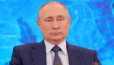 Ông Putin tin Tổng thống Trump sẽ không rút khỏi chính trường
