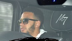 Trước chung kết FA Cup, Van Gaal thẳng tay “trảm” Depay