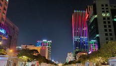 Loạt quán xá kích hoạt chế độ “ngủ đông”, teen Sài Gòn đón Tết lần 2