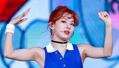 Ngoài Kim Sejeong, K-Pop còn rất nhiều nữ idol “nhìn mặt đáng yêu, nhìn cánh tay hết hồn”