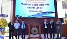LienVietPostBank chính thức niêm yết tại sàn HOSE