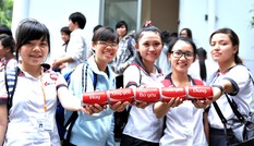 Trao Coca-Cola in tên bạn bè – Trào lưu mới của teen trong mùa hè