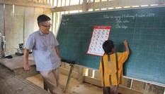 Giáo sư Ngô Bảo Châu 'đứng lớp' ở bản vùng cao