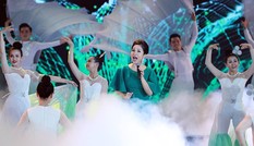 Giọng ca đầy nội lực của diva Mỹ Linh tại đêm chung khảo phía Nam HHVN