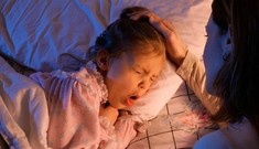 Vì sao bạn hay bị ho vào ban đêm?