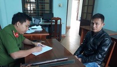 Vụ vác dao, mã tấu hành hung tài xế: Trình diện công an, giao nộp mã tấu, tuýp sắt