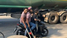 Côn đồ vác hung khí xông vào nhà truy sát người dân