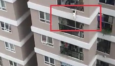 Từ những vụ trẻ rơi ở chung cư: Chuẩn an toàn chung cư đang bị xem nhẹ?