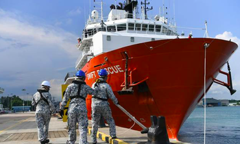 Tàu cứu hộ MV Swift Rescue của Singapore. (Ảnh: CNA)