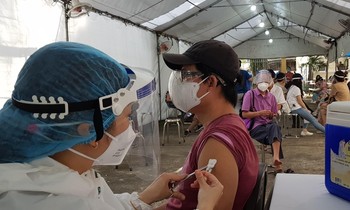 74,5% người dân TPHCM trên 18 tuổi đã tiêm vắc xin mũi 2