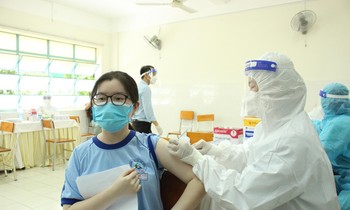 Chích ngừa COVID-19 cho trẻ em trên toàn TPHCM từ ngày mai