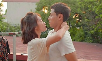 Showbiz 18/10: Khả Ngân 'hỏi cưới' Thanh Sơn trong hậu trường phim '11 tháng 5 ngày'