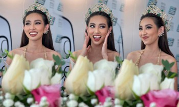 Biểu cảm dễ thương của Hoa hậu Nguyễn Thúc Thuỳ Tiên khi bị chụp lén