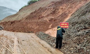 Mưa lớn gây sạt lở nghiêm trọng ở nhiều huyện miền núi Nghệ An