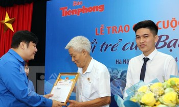 The messenger spreads the bond of the Youth Union and the young