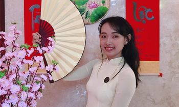 Hồ Phương Thảo - tác giả của “Gánh hát lưu diễn muôn phương”