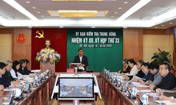 Kỳ họp thứ 33 của UBKT T.Ư