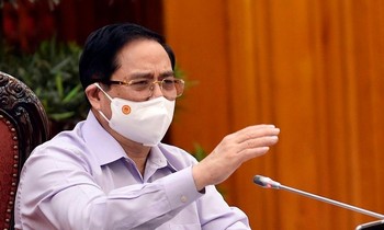 Thủ tướng nói về cách phòng, chống COVID-19 'lấy tấn công là chính'