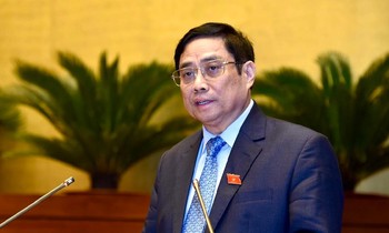 Thủ tướng báo cáo Quốc hội về tình hình kinh tế, xã hội. Ảnh: Nhật Minh