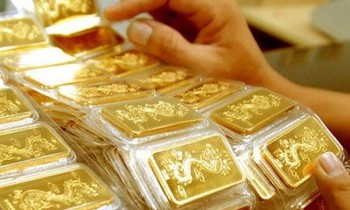 Giá vàng trong nước cao hơn thế giới trên 11 triệu đồng/lượng