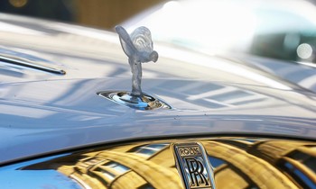 Rolls-Royce lập kỷ lục doanh số lịch sử