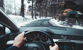 Những thói quen xấu gây hại cho ô tô