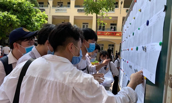 Học viện Y dược học cổ truyền Việt Nam không tăng học phí trong năm học mới