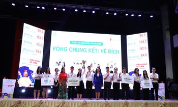 Sinh viên học viện Ngân hàng giành giải nhất cuộc thi 'Hiểu đúng về tiền'