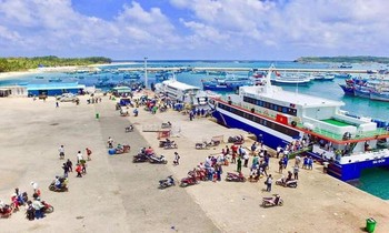 Bình Thuận dừng đưa khách du lịch ra đảo Phú Quý