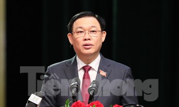 Bí thư Thành ủy Hà Nội Vương Đình Huệ phát biểu bế mạc Đại hội. Ảnh: Như Ý