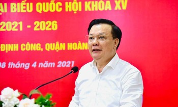 Giới thiệu chữ ký Bí thư Thành ủy Hà Nội Đinh Tiến Dũng